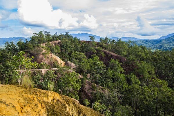 Pai Canyon sunset & hot springs Photo 3