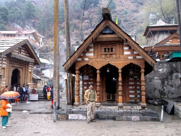 Vasisth temple and Hot Spring Manali-011